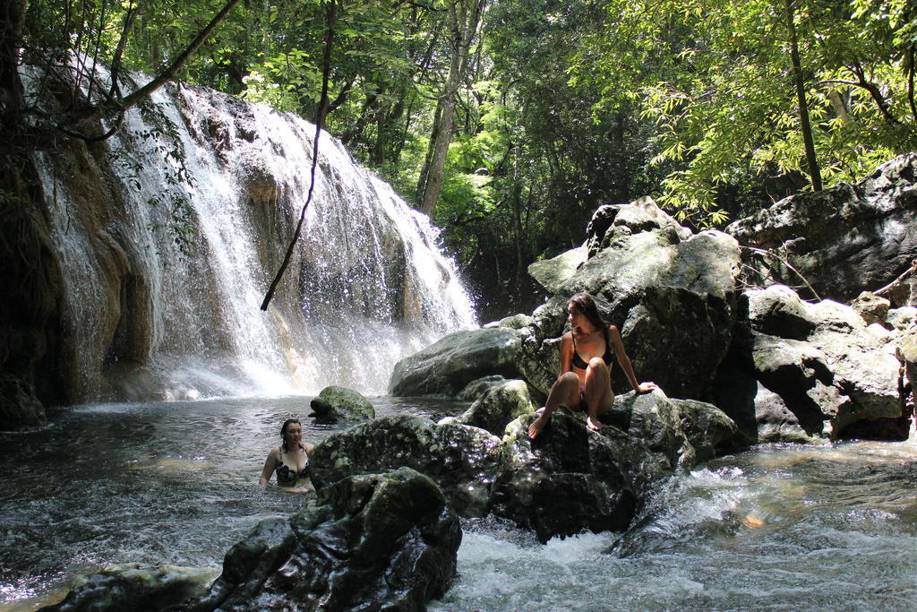 Hotel Y Restaurante Backpackers ริโอดุลเซ ภายนอก รูปภาพ