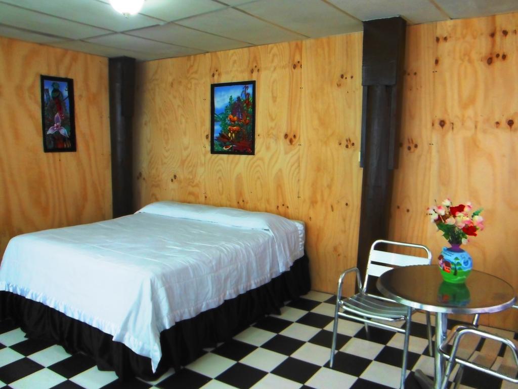 Hotel Y Restaurante Backpackers ริโอดุลเซ ห้อง รูปภาพ