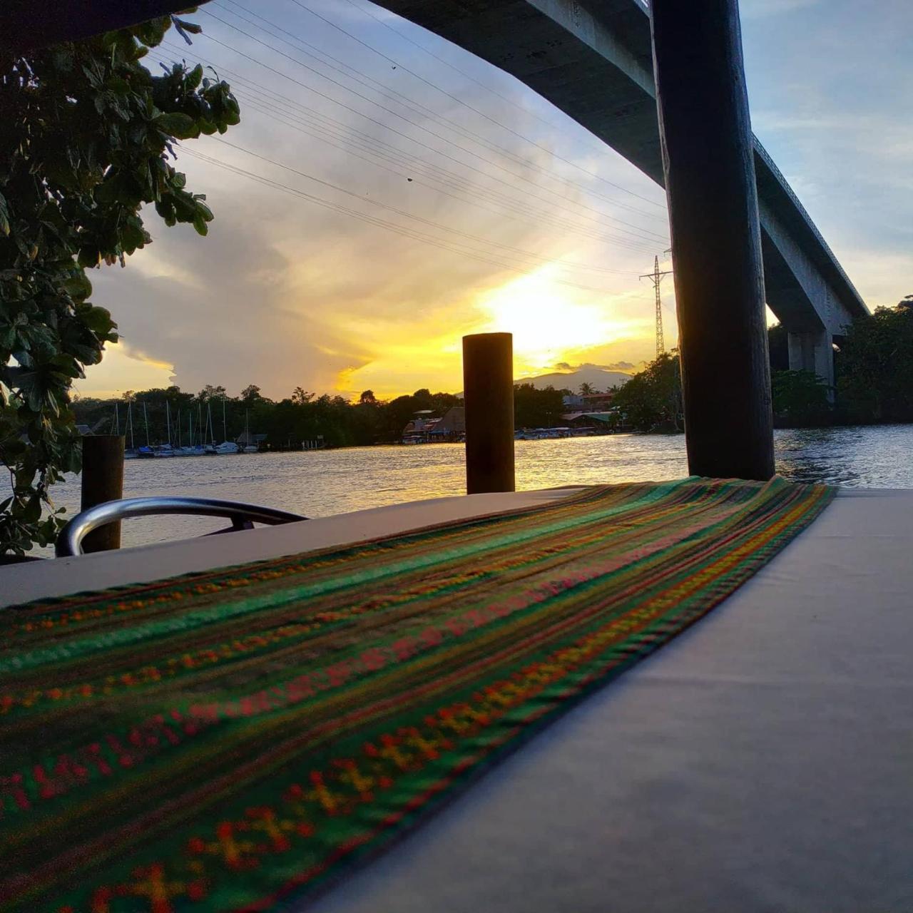 Hotel Y Restaurante Backpackers ริโอดุลเซ ภายนอก รูปภาพ