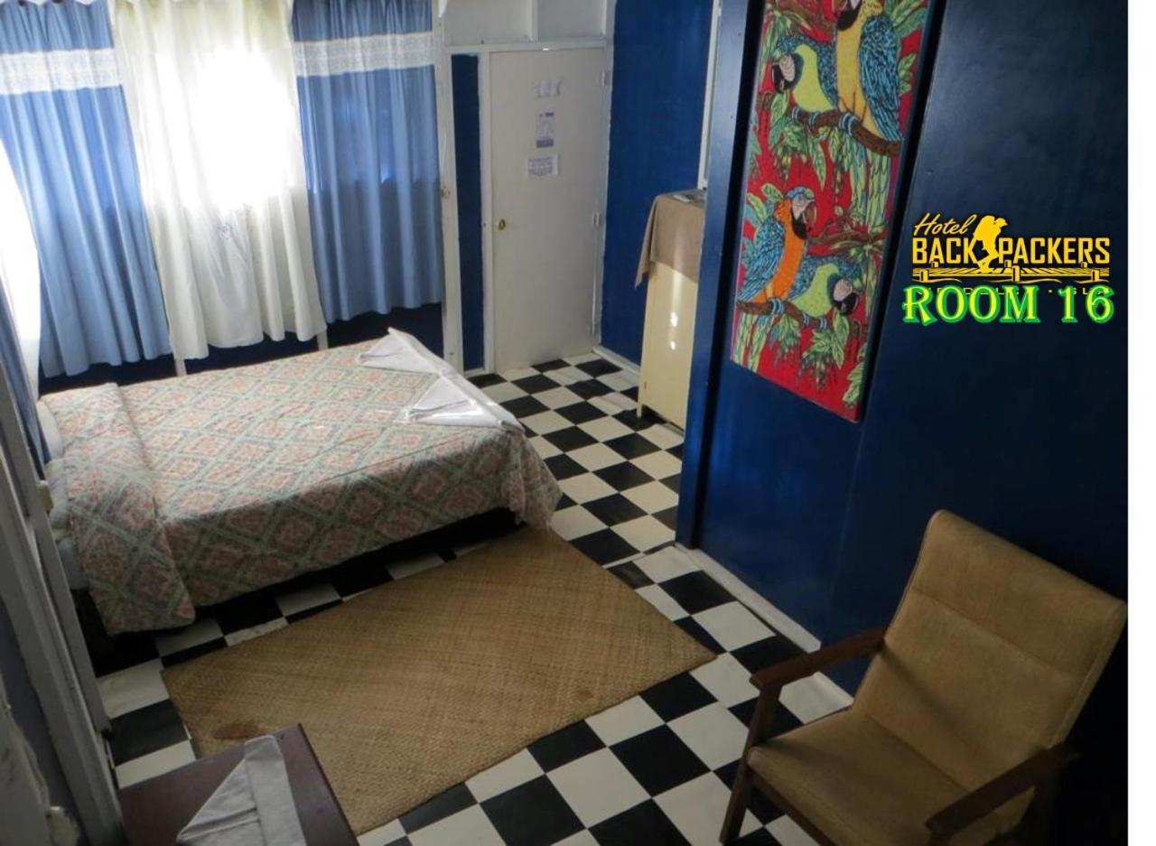 Hotel Y Restaurante Backpackers ริโอดุลเซ ภายนอก รูปภาพ